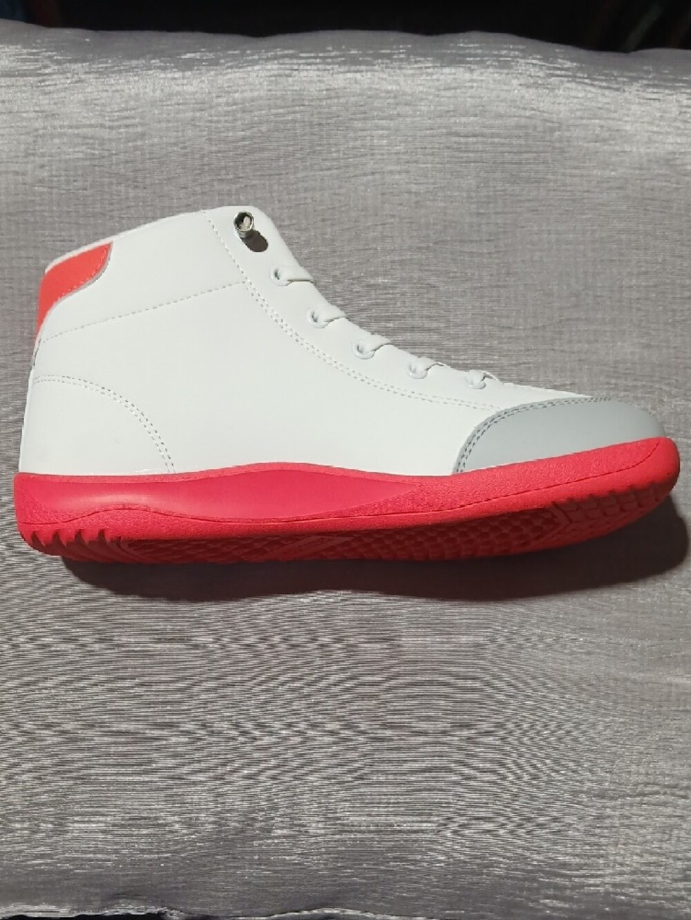 Hobibear White & Coral Lace-Up Sneaker - Picture 2 of 8